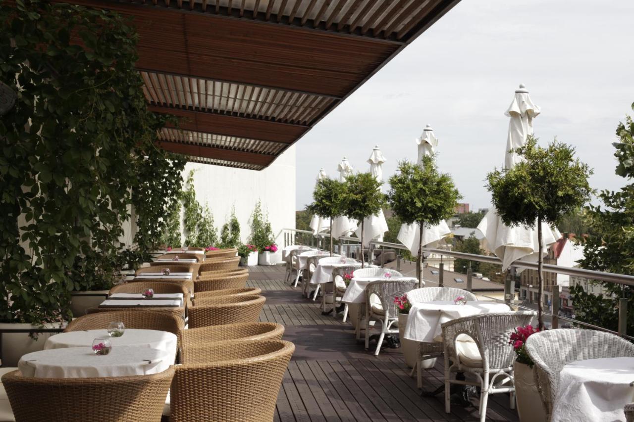 Rija Vef Hotel With Free Parking Riga Exterior photo