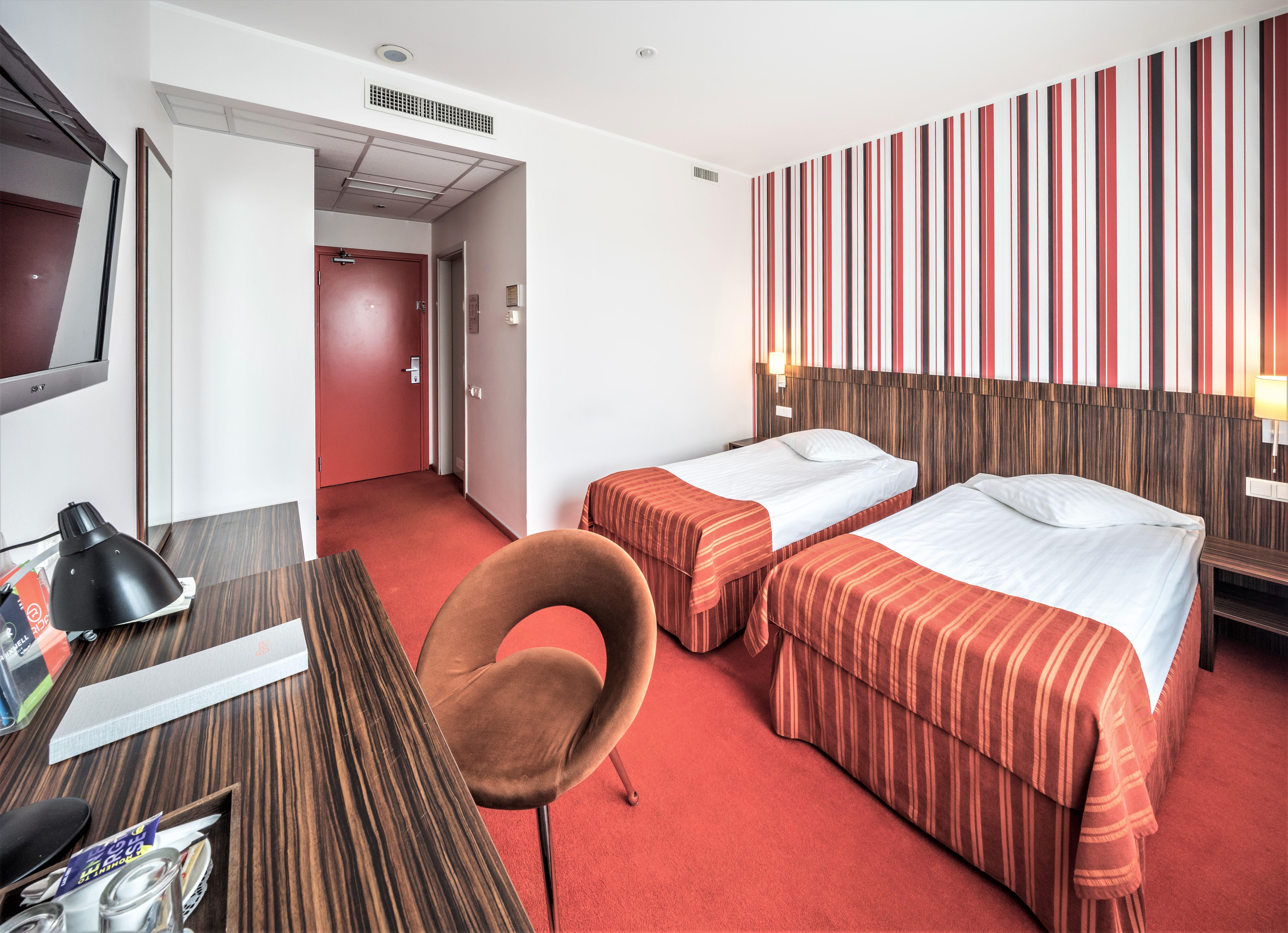Rija Vef Hotel With Free Parking Riga Exterior photo