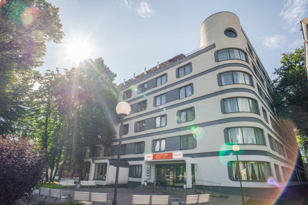 Rija Vef Hotel With Free Parking Riga Exterior photo