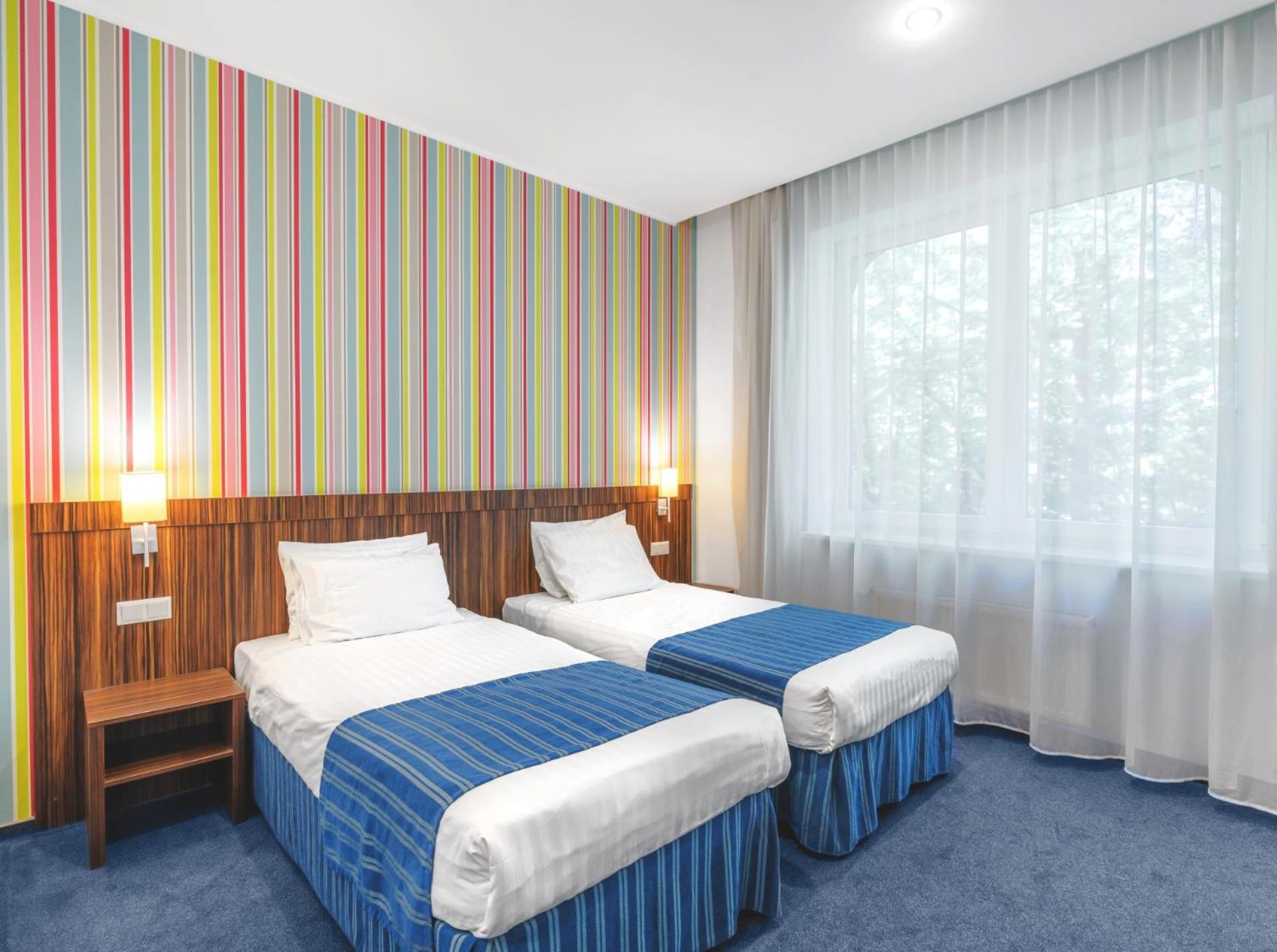 Rija Vef Hotel With Free Parking Riga Exterior photo